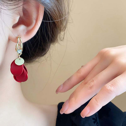 Vintage Geometric Petal Earrings with Clips