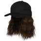 Perruque casquette de baseball 2 en 1 aux cheveux bouclés