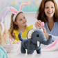 Joli jouet en peluche pour promenad