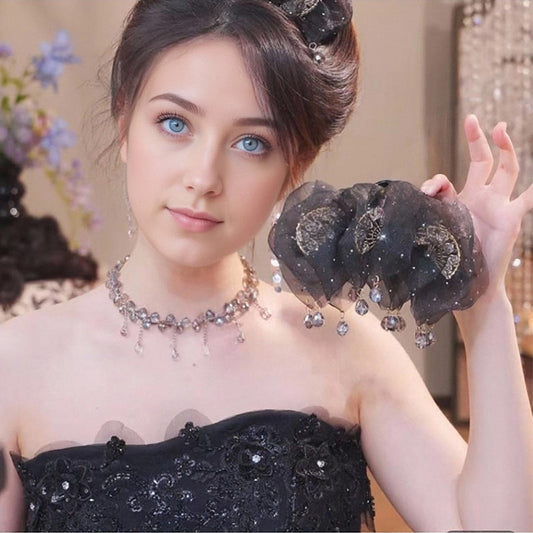 🌸🌸Pince à cheveux à pompon en forme d'éventail🌸
