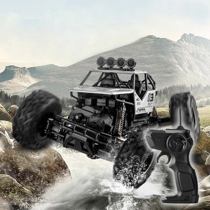 📢📢50 % de réduction !!!🎅 Voiture RC 4x4 tout-terrain – Châssis en alliage, double moteur, barre anti-collision. Livraison rapide !