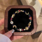 💫✨ PROMO LIMITÉE -50% ! Bracelet Céleste – Charme Soleil/Lune/Étoile, Cristaux Multicolores, Doré, Cadeau Parfait