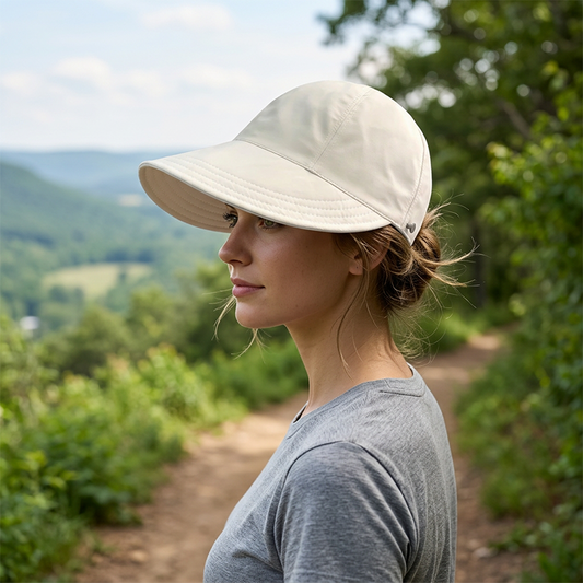 🧢 50% DE RÉDUCTION ☀️ Casquette solaire UPF 50+ queue de cheval – Bloque 99% UV & structure maintenue – Sangle élastique 54-60cm, boutons anti-vent – 3 coloris, pack économique ✨🌿🏖️